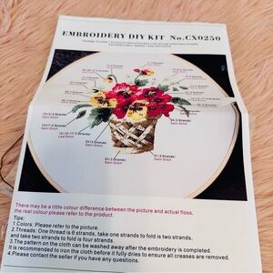 Floral Embroidery DIY Kit